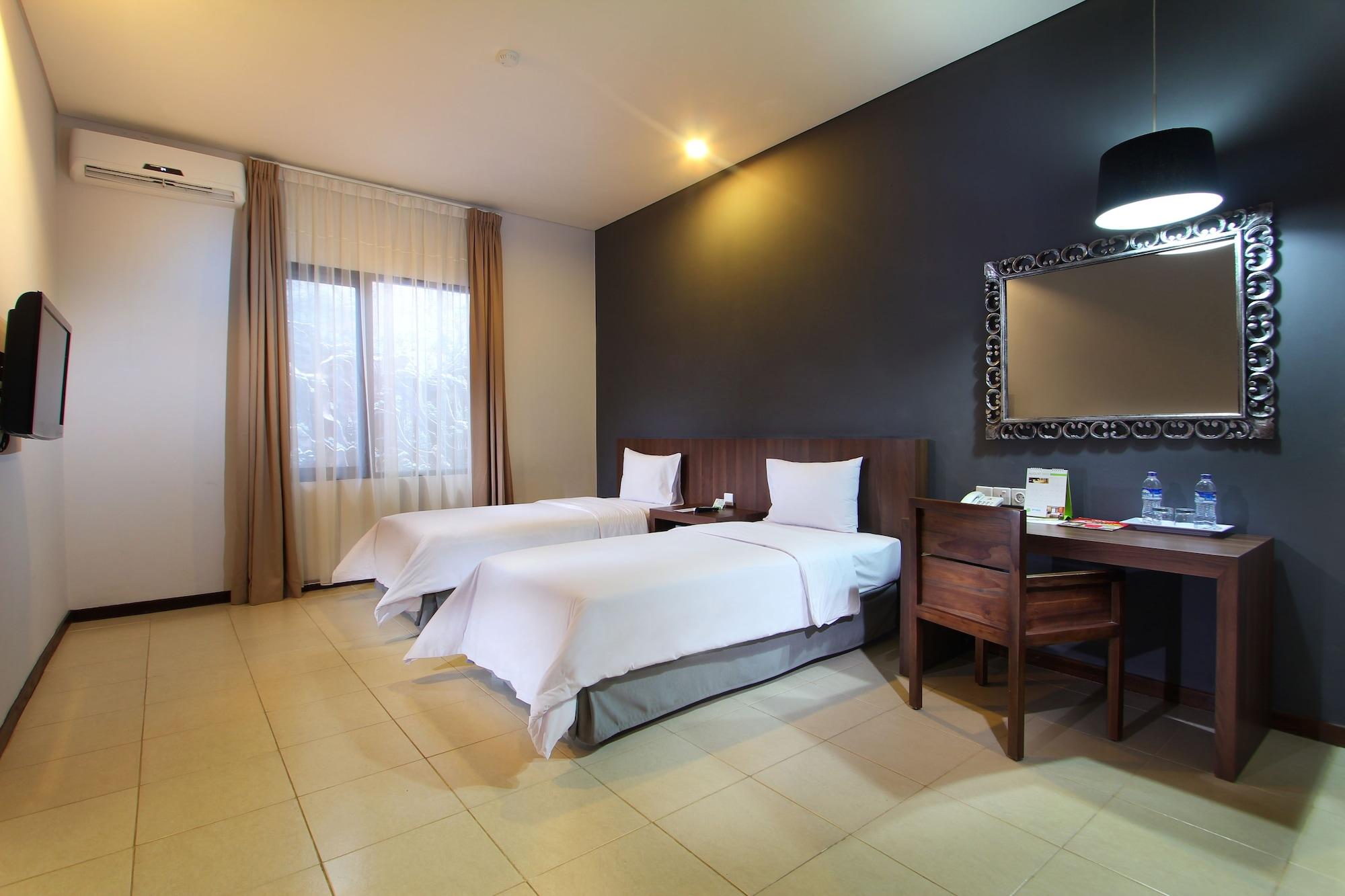 Praja Hotel Denpasar Eksteriør bilde