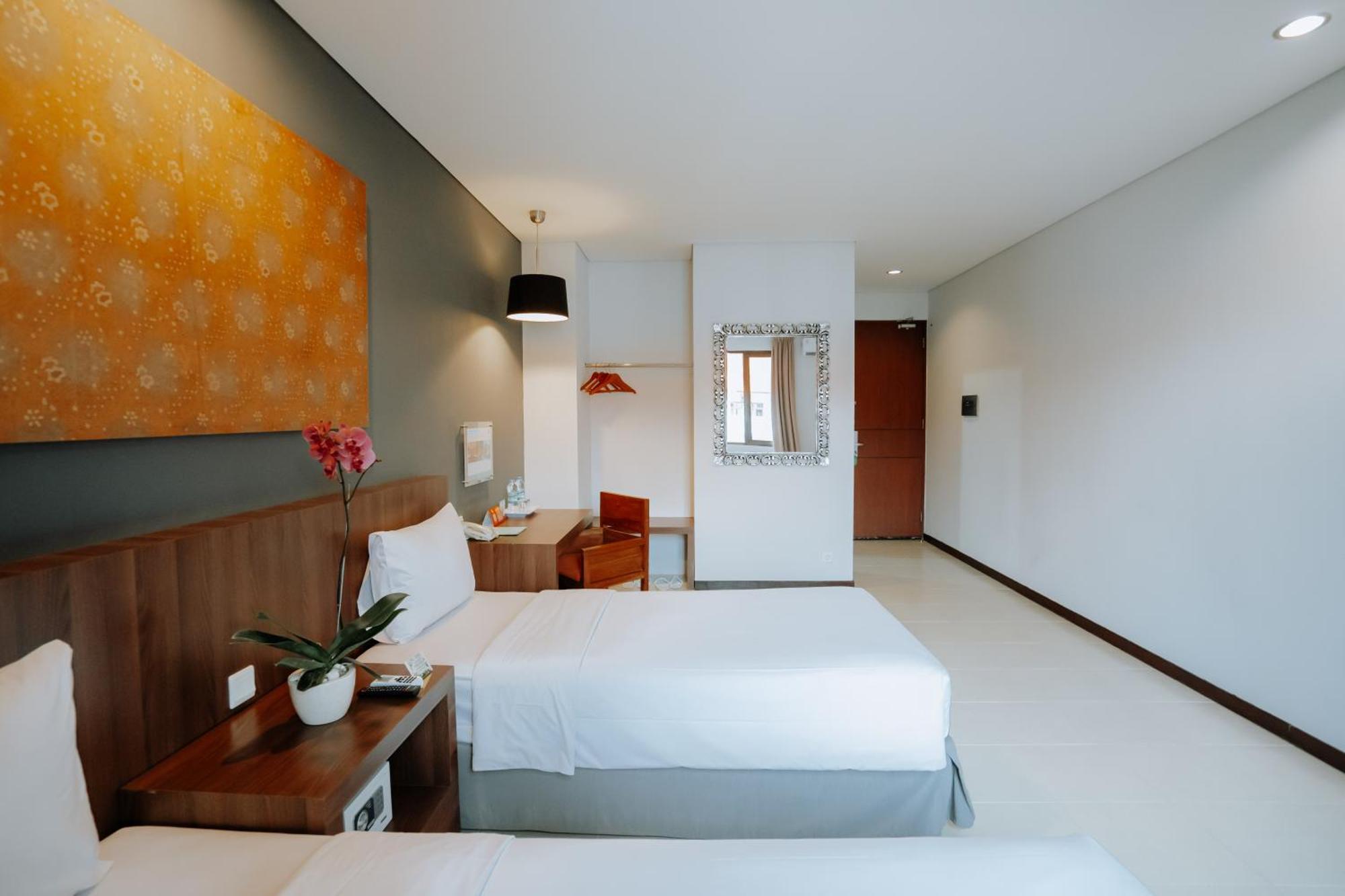 Praja Hotel Denpasar Eksteriør bilde