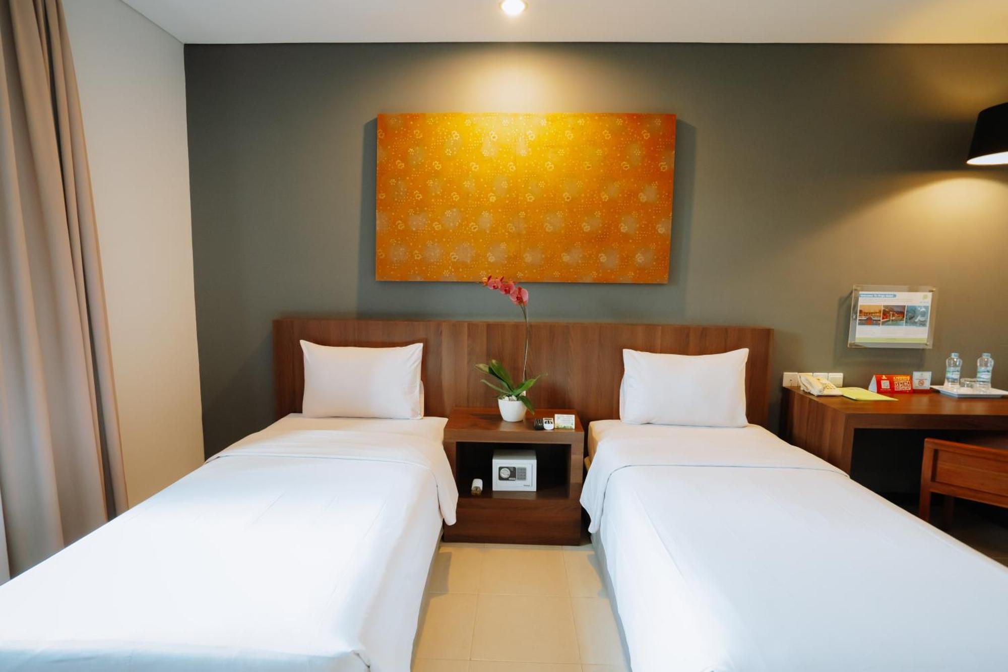 Praja Hotel Denpasar Eksteriør bilde