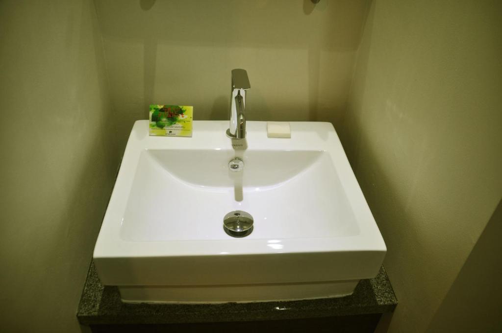 Praja Hotel Denpasar Eksteriør bilde