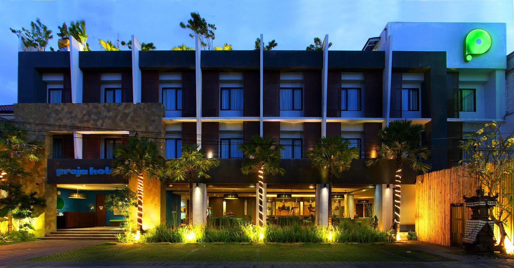 Praja Hotel Denpasar Eksteriør bilde