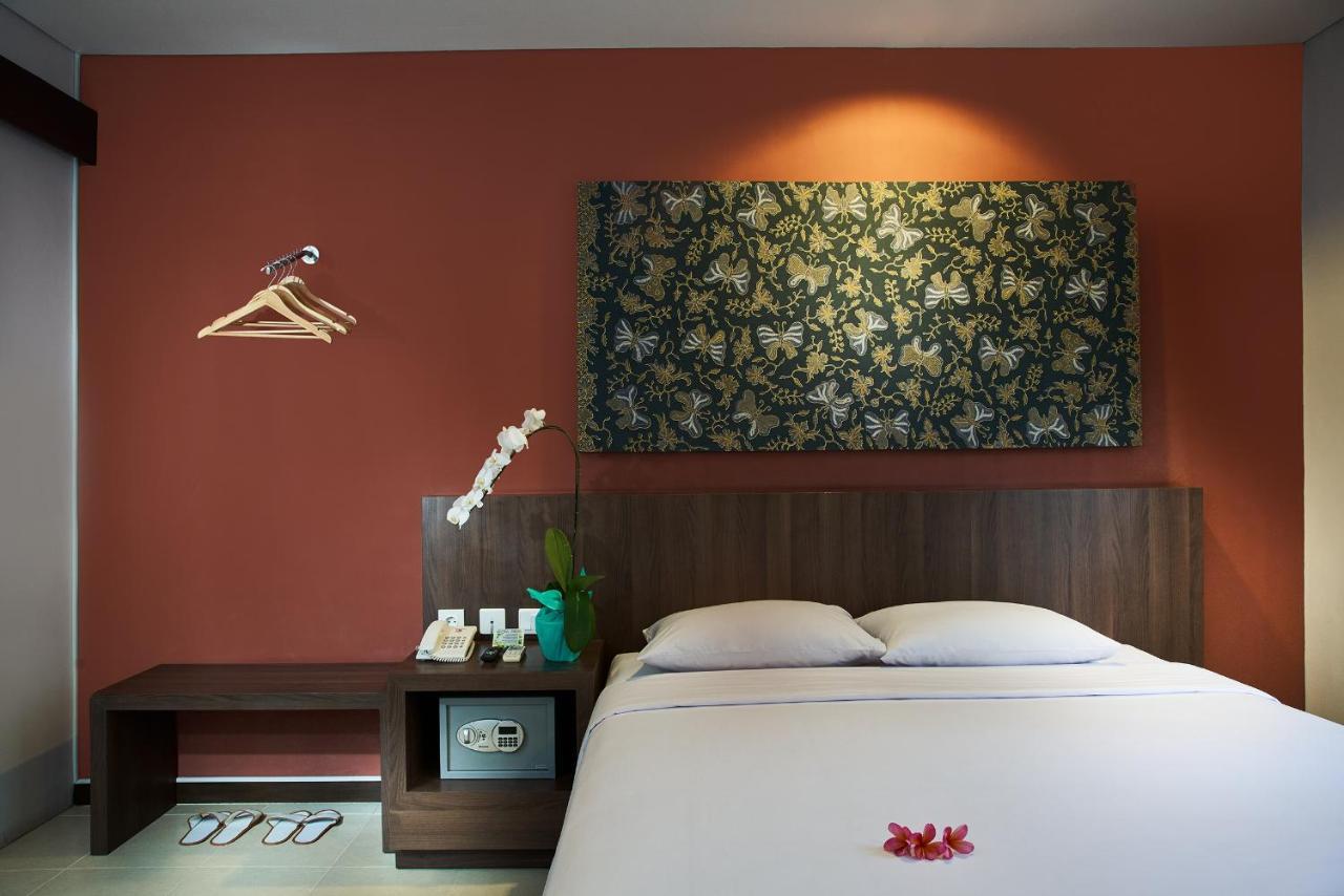 Praja Hotel Denpasar Eksteriør bilde