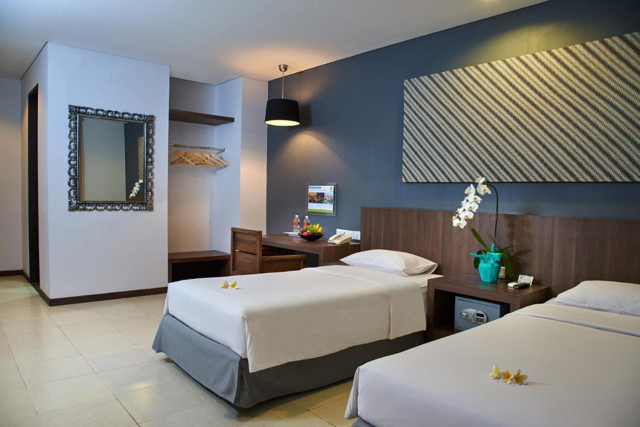 Praja Hotel Denpasar Eksteriør bilde